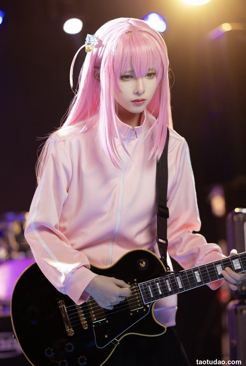 腥味猫罐 - 波奇酱 [15P-74MB]