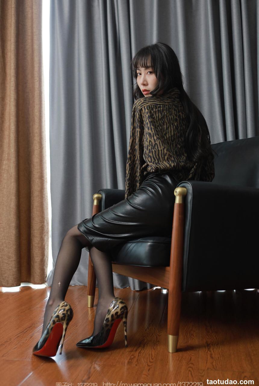 [IESS异思趣向] 2023.07.13 丝享家 1479 团团《黄金豹纹》[81P-86.9M]