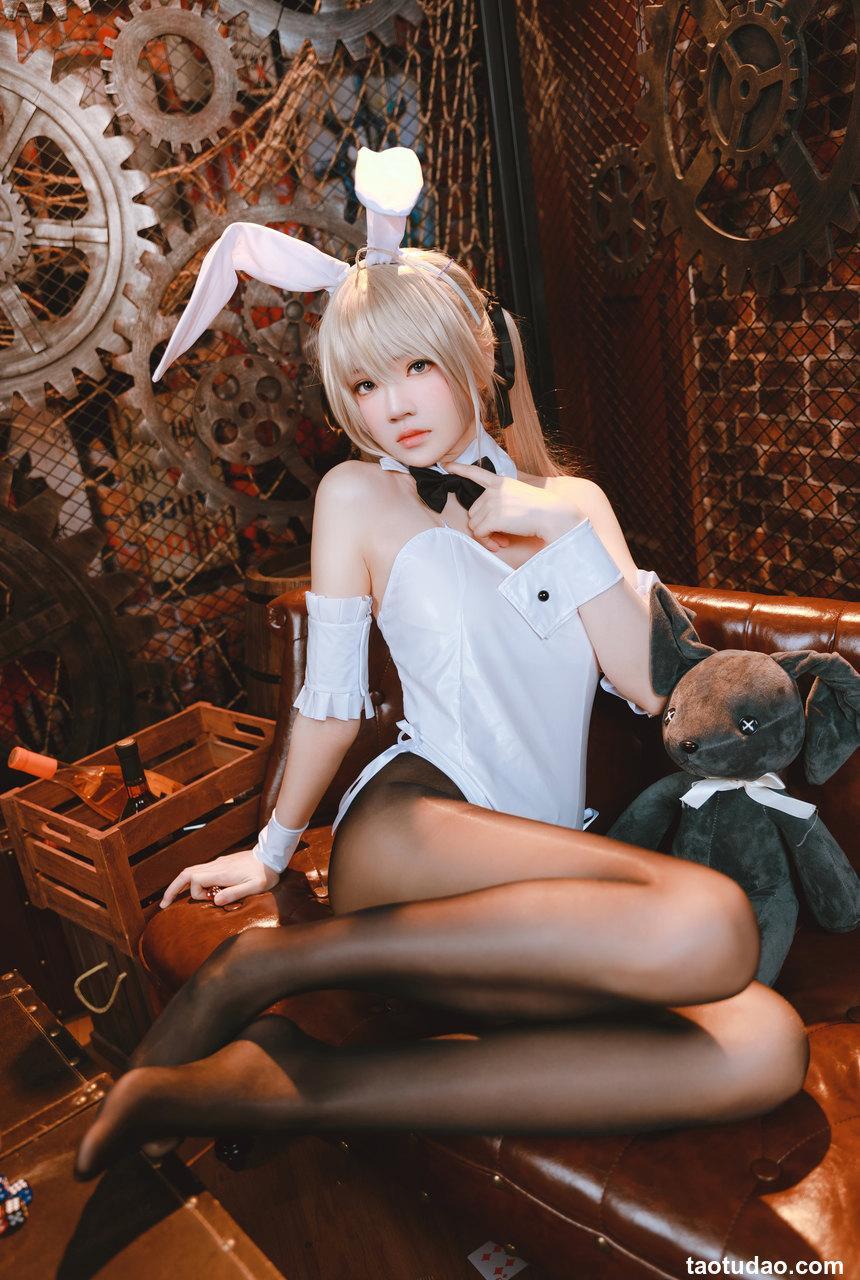 桜桃喵-穹妹女郎 [67P+2V-1.76G]