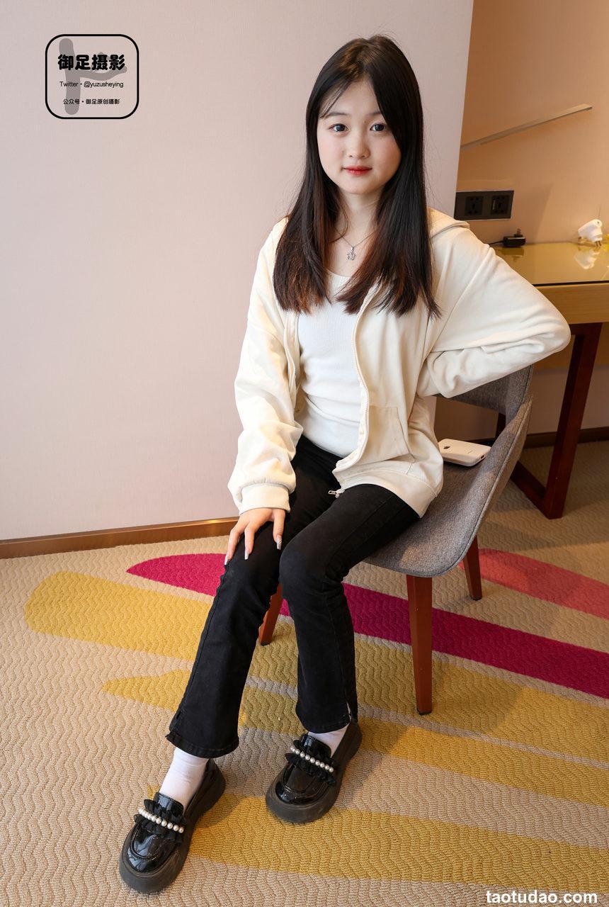 御足摄影 NO.016 小皮鞋白袜 [85P1V2.23GB]