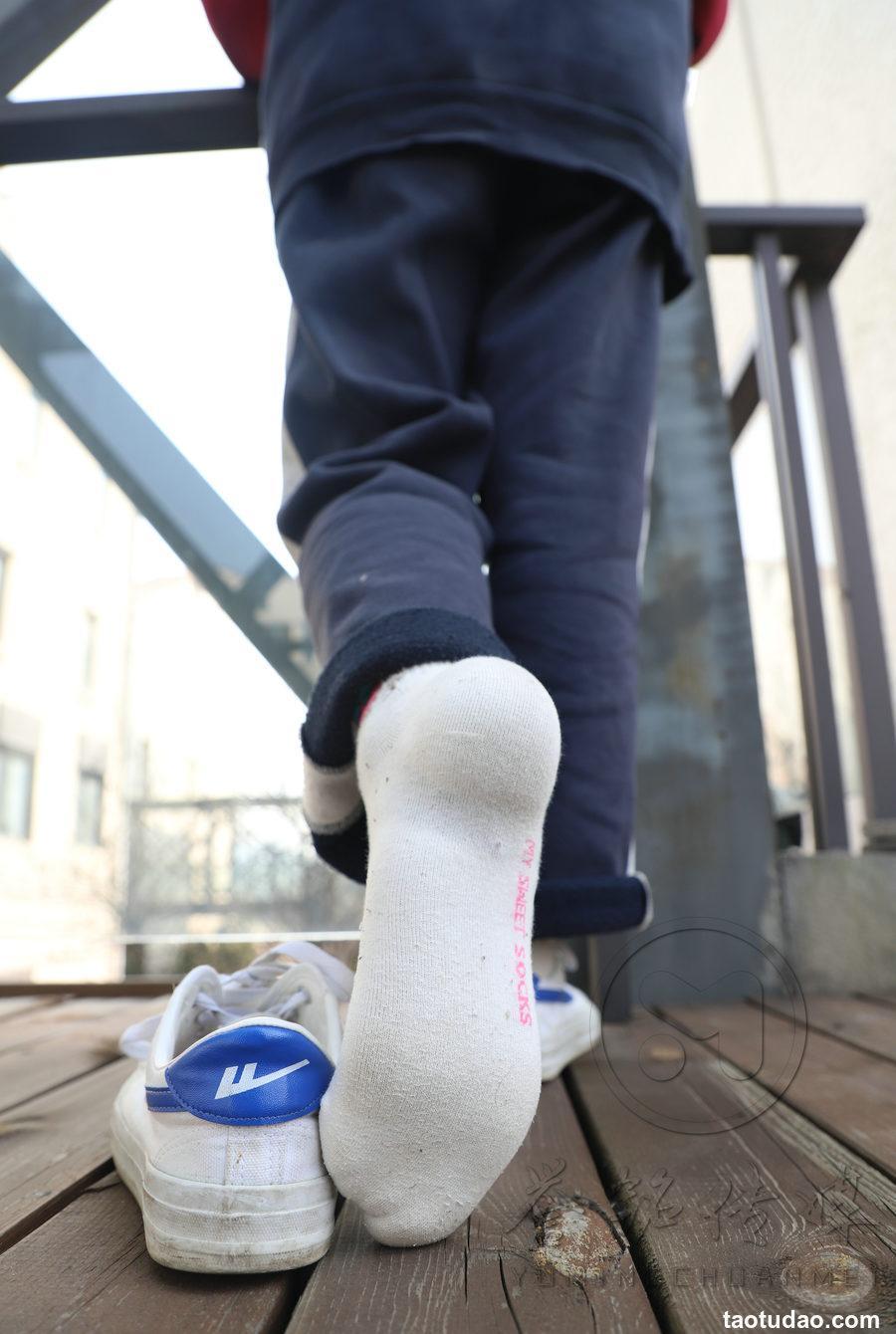 [誉铭传媒]袜足摄影 2019年《2月会员专享作品》[145P+1V／1.35GB]