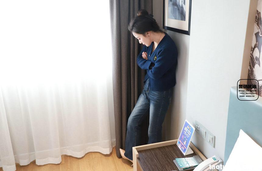 [誉铭传媒]袜足摄影 2024年《新年礼包2》[95P+1V／1.49GB]