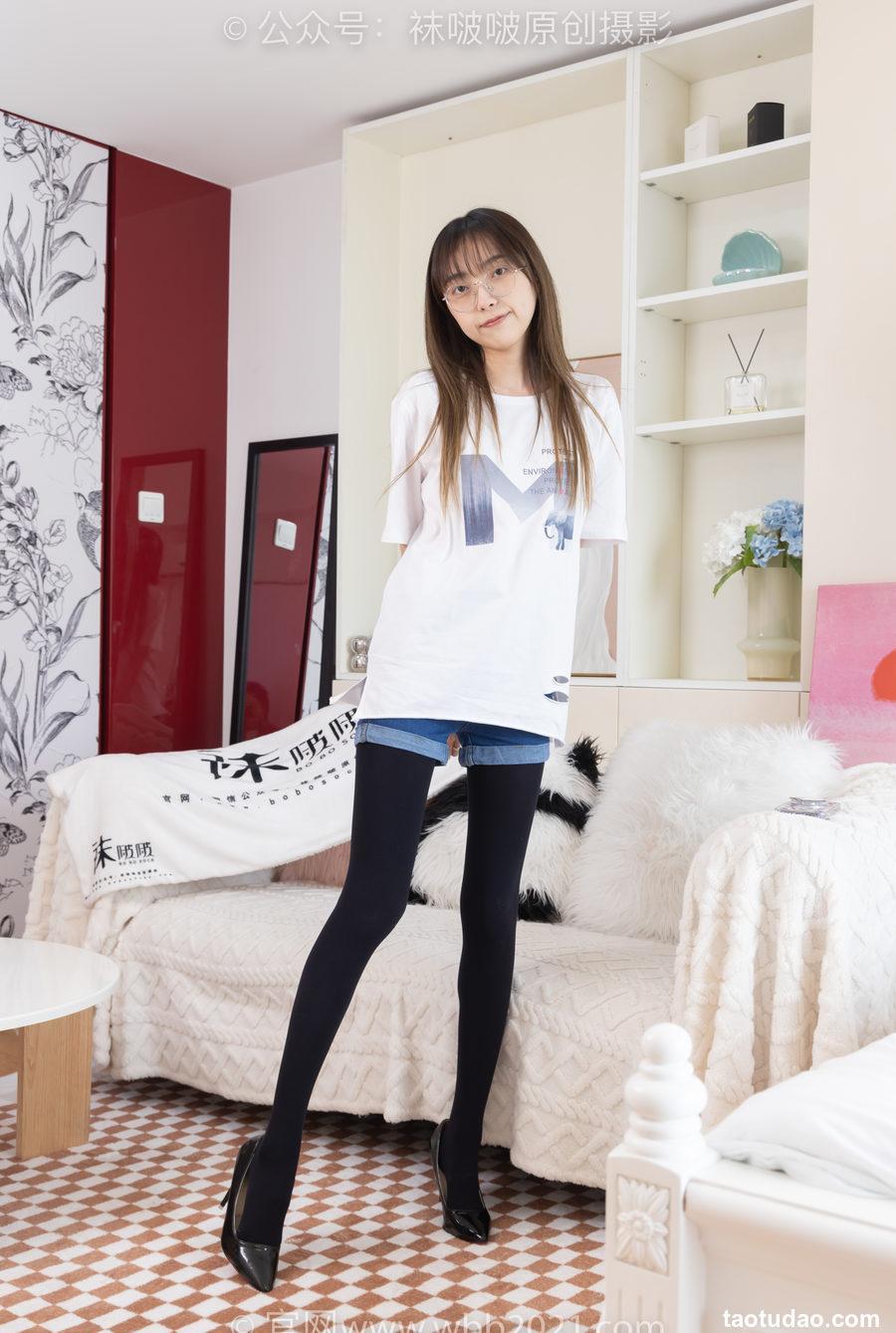 [BoBoSocks袜啵啵]NO.330 稚予-高跟鞋、厚黑丝[150P+1V／5.05GB]