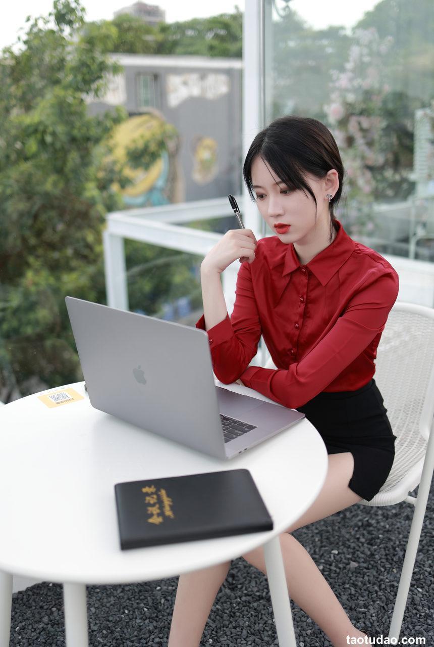 [尤蜜丝]穿搭写真 NO.108[26P／192MB]