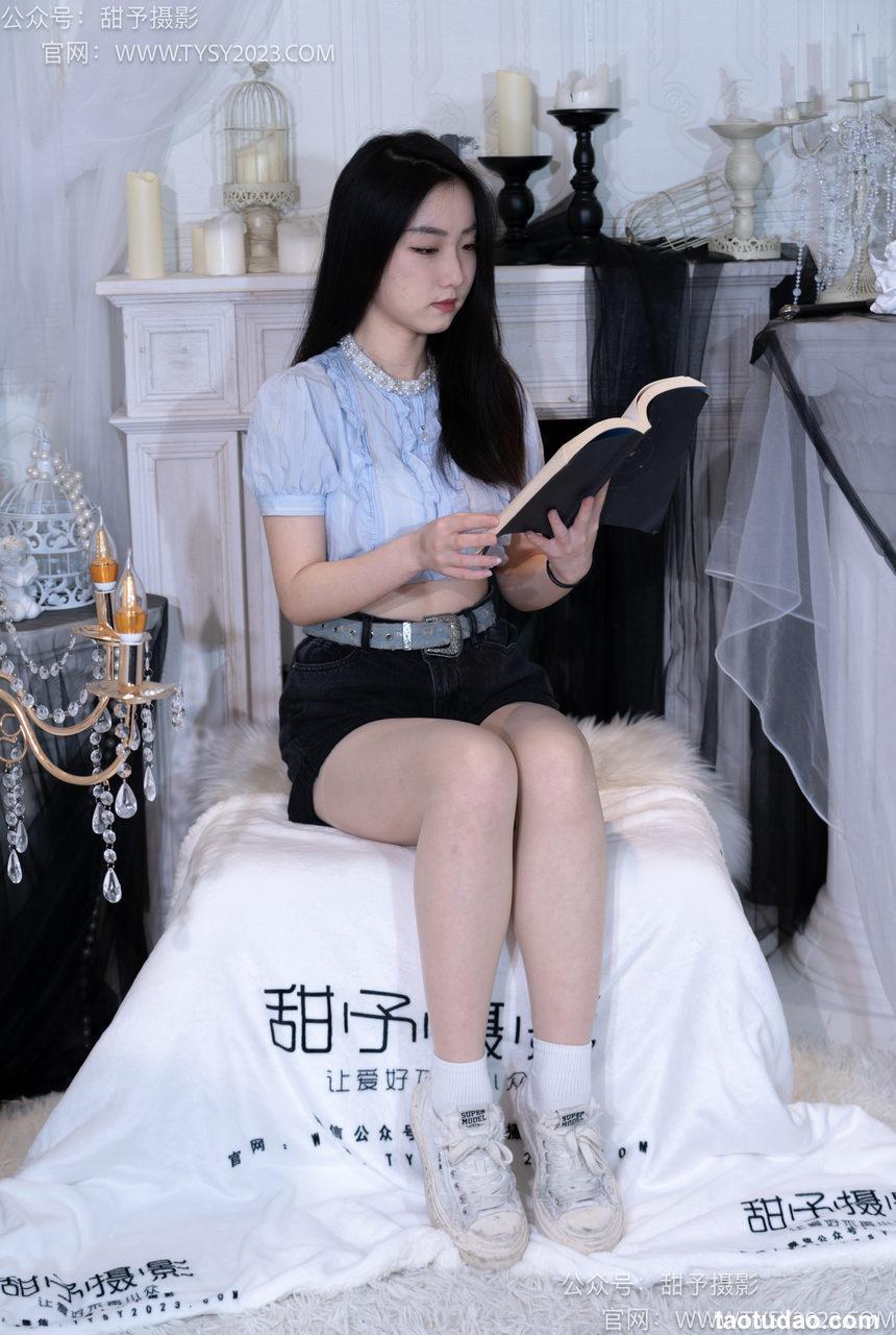 甜予摄影 NO.017 栗栗-板鞋、白棉袜、肉丝[130P+2V／9.91GB]