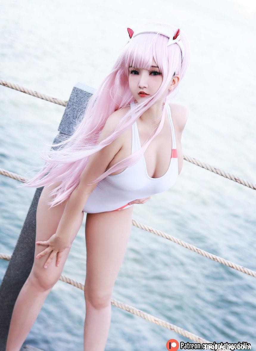 Potato Godzilla -  Zero Two Swimsuit [29P-209MB]