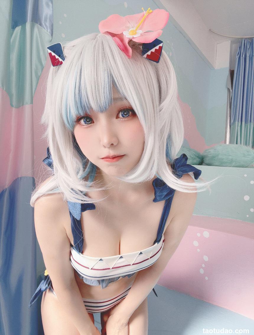 ElyEE子 -  Gawr Gura Swimsuit [26P-51MB]