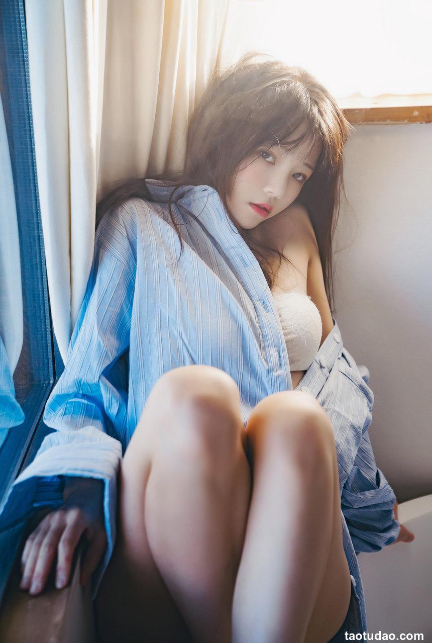 桜桃喵 -  蓝衬衫 [44P-1.10GB]