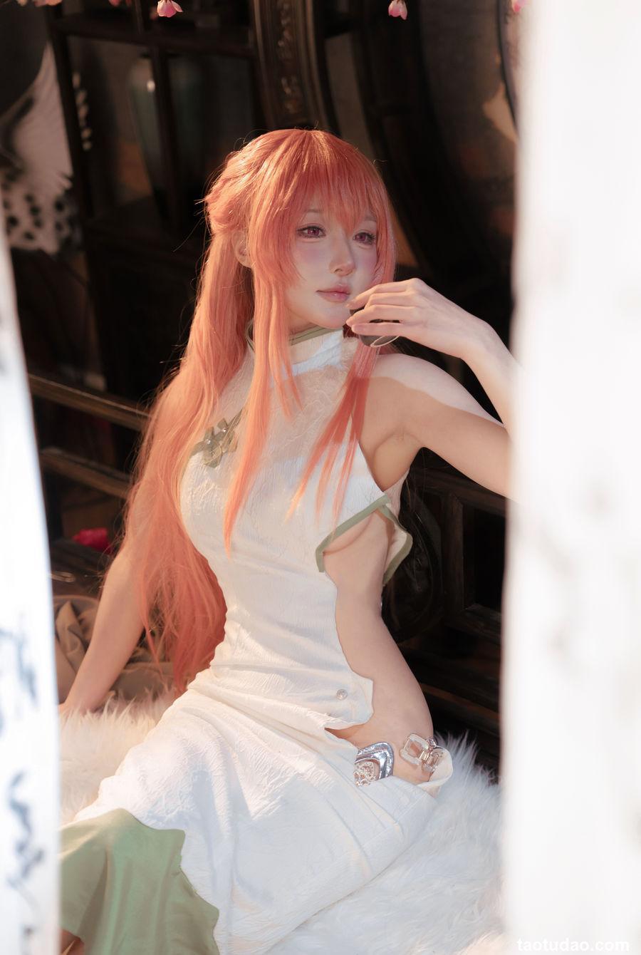 阿包也是兔娘-碧蓝航线-英仙座旗袍 [30P-210MB]