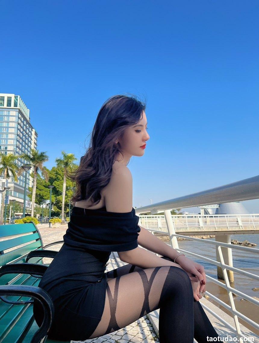 就是阿朱啊 - 户外活动 [19P1V-43MB]