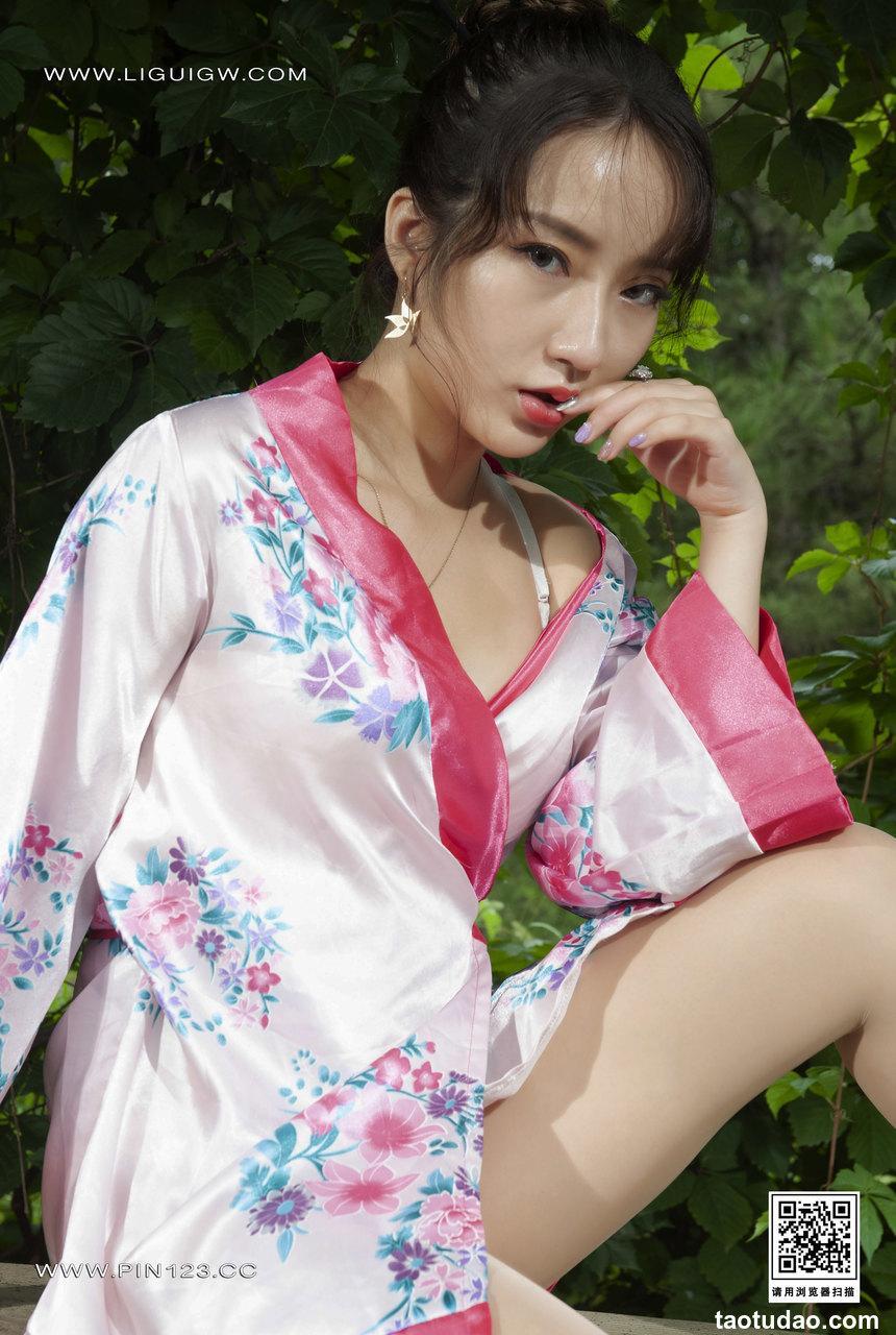 [Ligui丽柜] 2023.08.14 《丝足踏青》汐汐 [67+1P-64M]