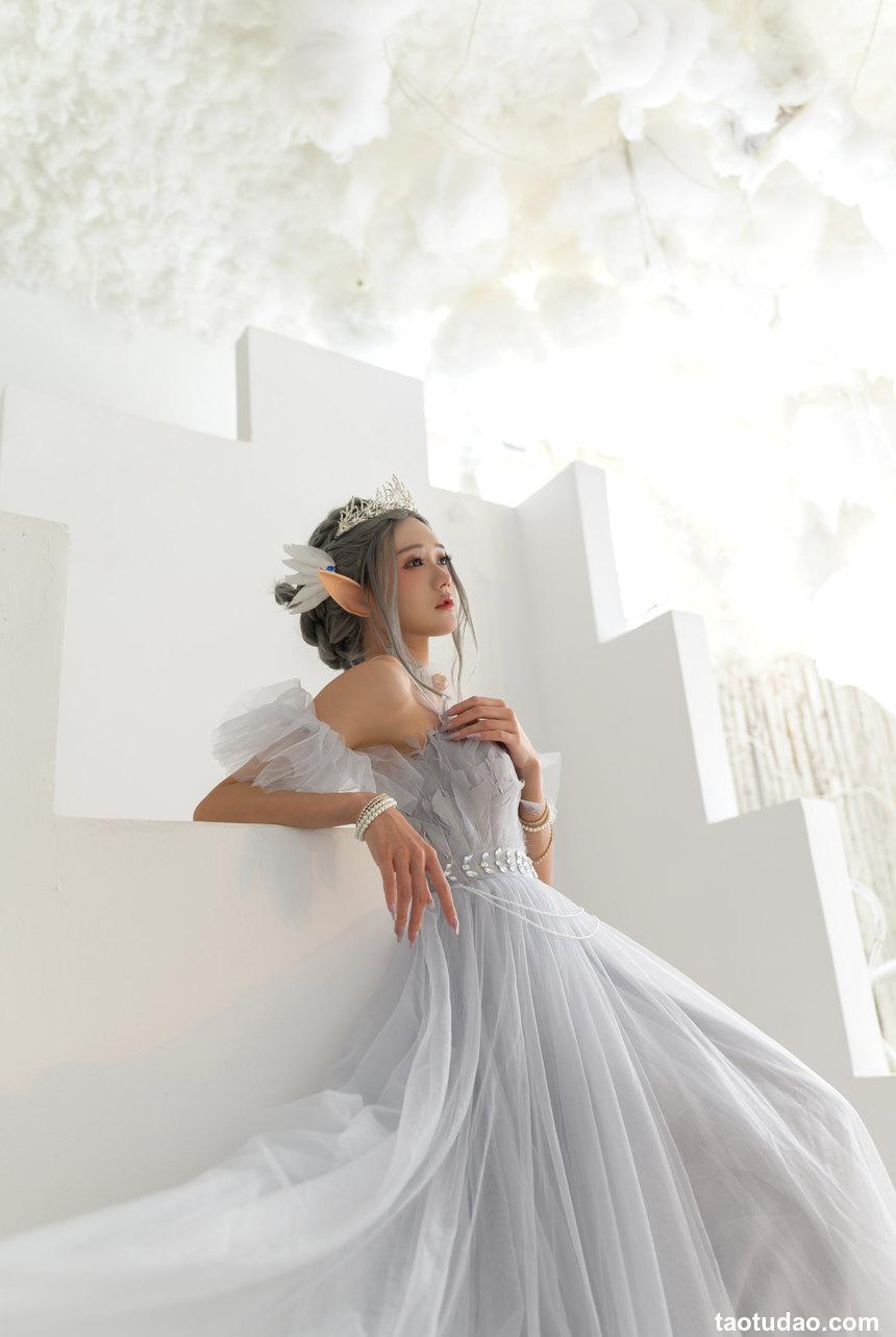 兔子Zzz不吃胡萝卜 -  海琴烟 [38P-165MB]