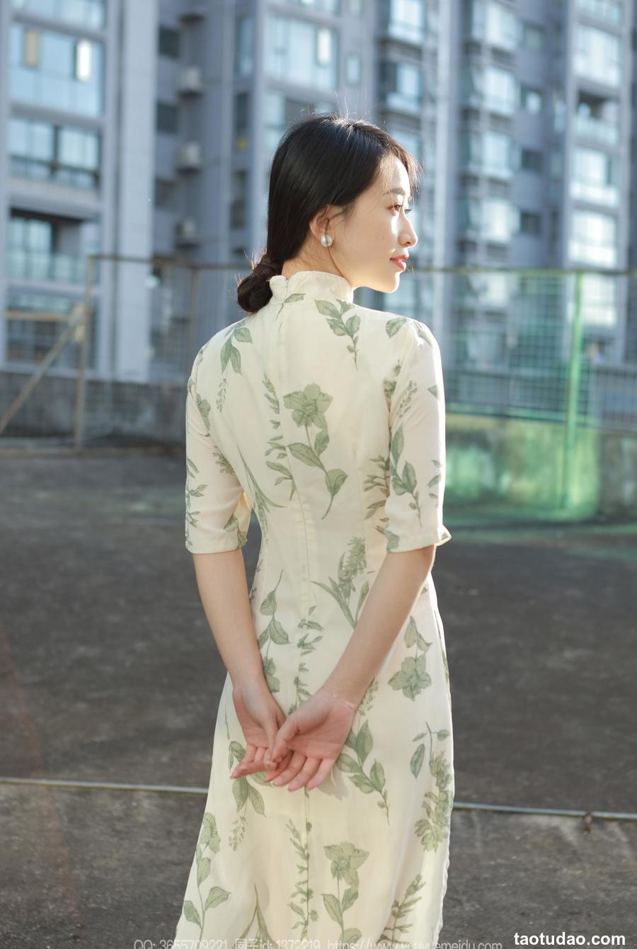 [IESS异思趣向] 2023.11.24 丝享家 1594 小婕《薄如蝉翼》[85P-101.5M]