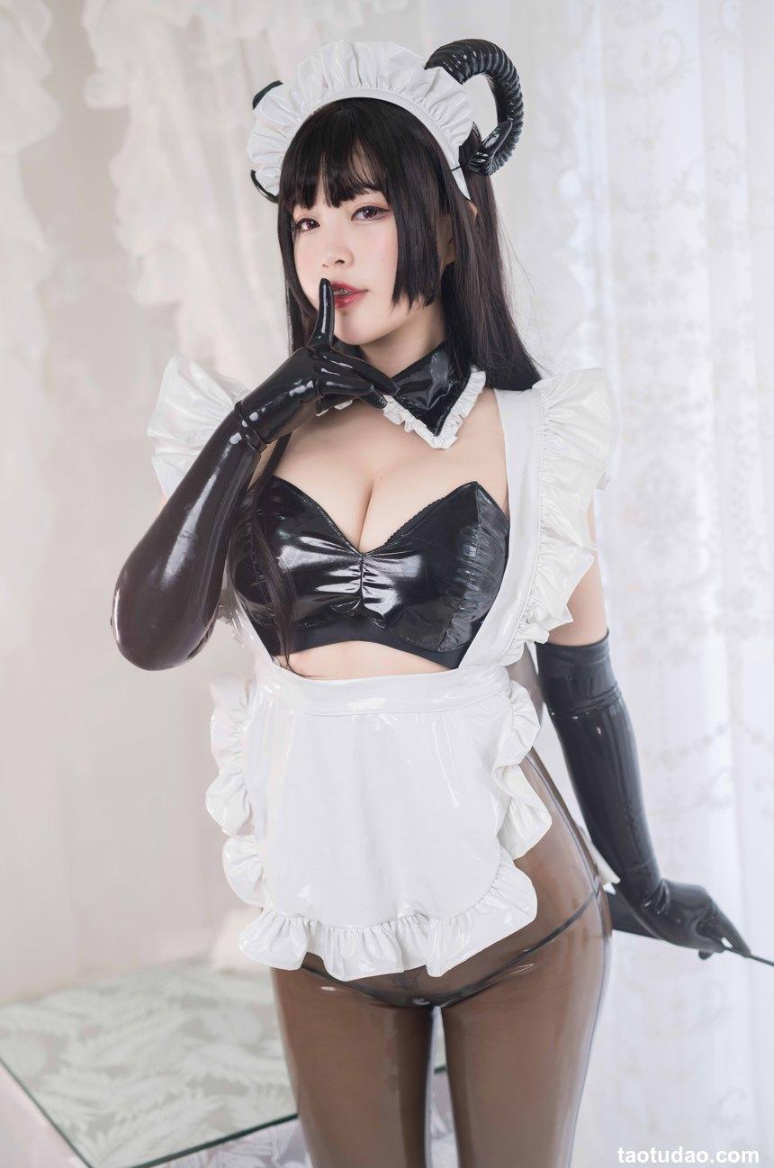 白烨 - 胶衣魅魔姐姐 [58P+4V-1.23GB]