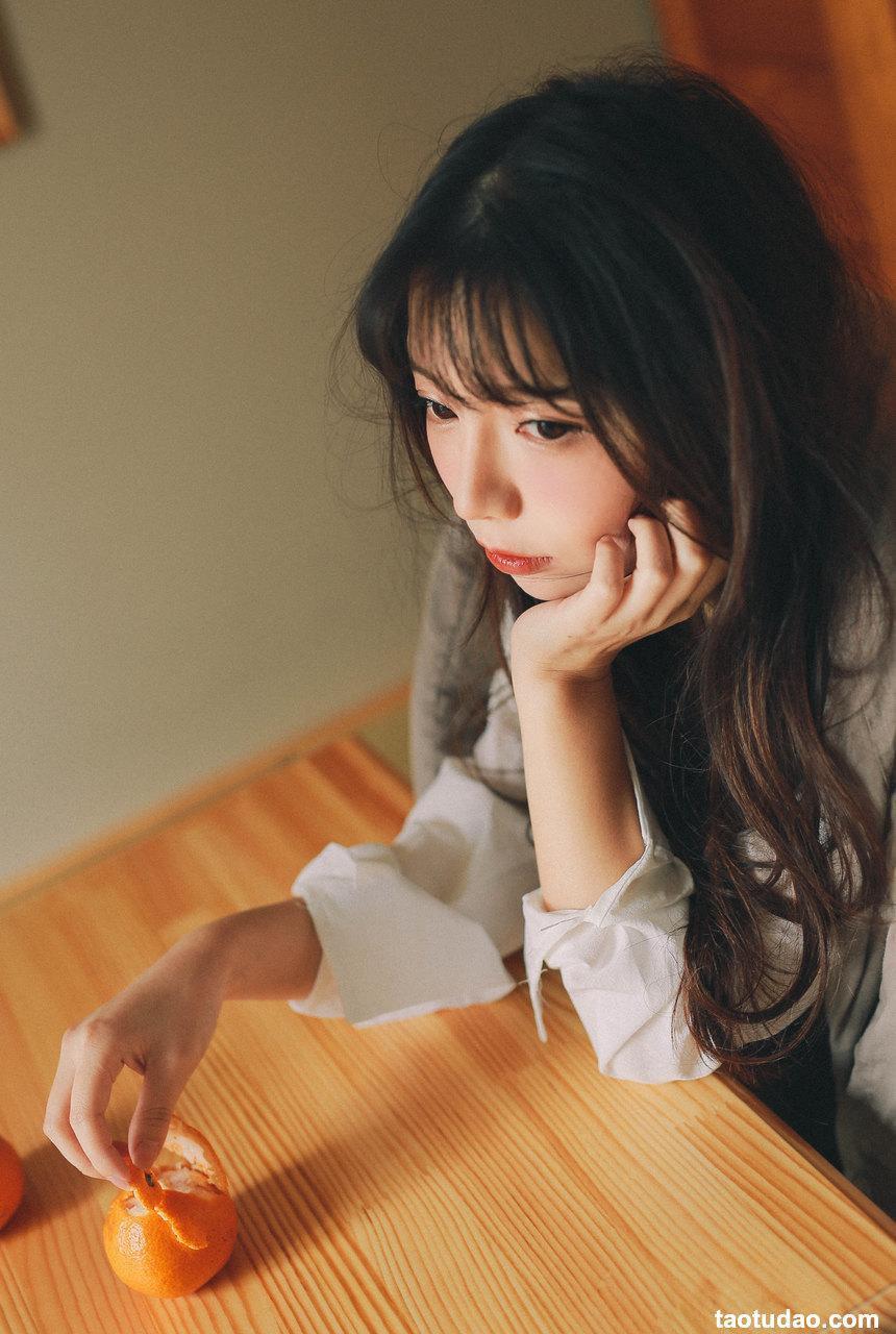 [YITUYU艺图语]2022.12.26 回到夏天 一坨王奕萌[23+1P／167MB]