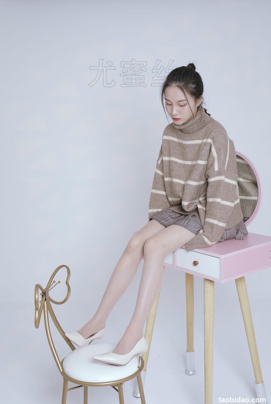 [尤蜜丝]穿搭写真 NO.011[72P／190MB]