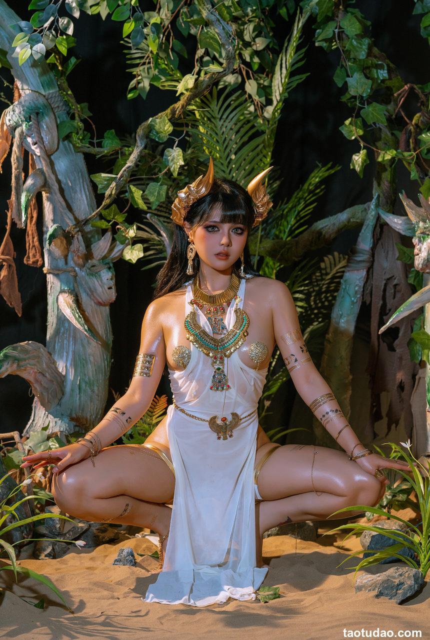 七月喵子 –  伊庇斯·拉 [18P-298MB]