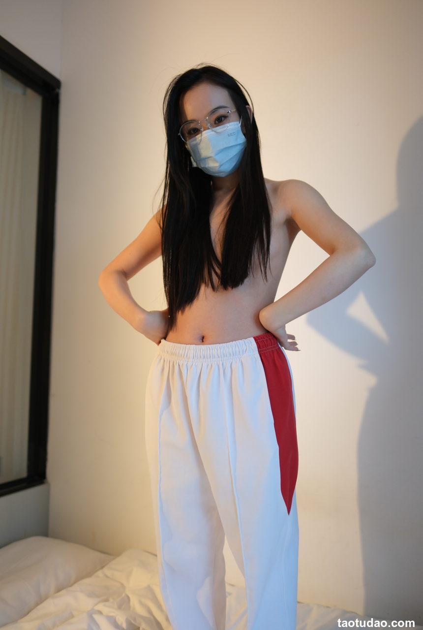 [ROSI口罩系列]2024.10.13 NO.3045[67+1P／417MB]