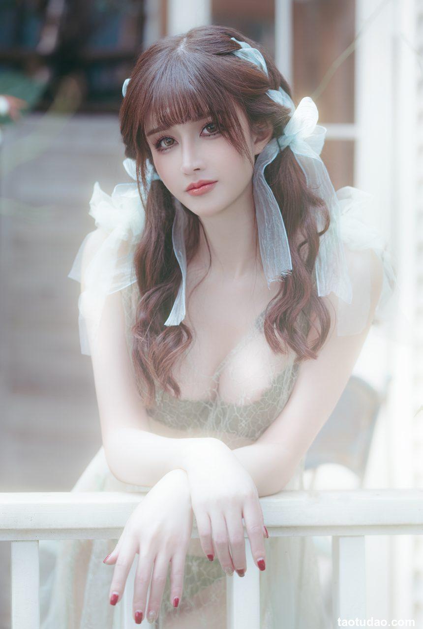 鹿八岁baby –  小鹿的秘密花园[67P-1.15G]