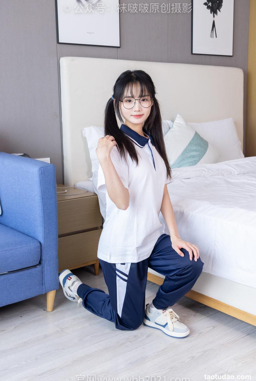 [BoBoSocks袜啵啵]NO.445 稚予 长靴、马丁短靴、黑丝、白棉袜[145P+1V／5.39GB]