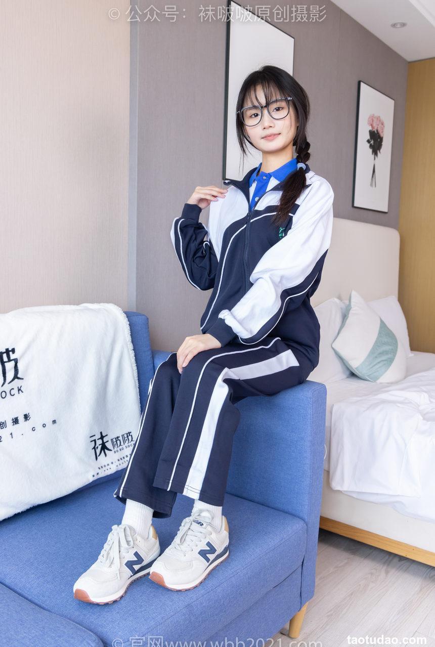 [BoBoSocks袜啵啵]NO.456 甜甜圈-运动鞋、白棉袜、裸足、校服[150P+1V／6.46GB]