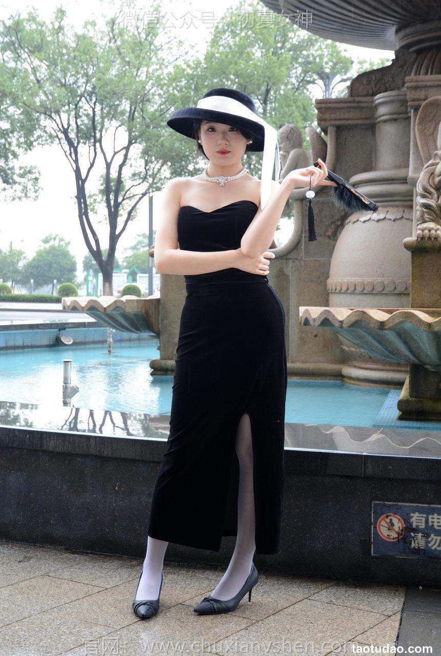 初夏女神 NO.230 环环 永不过时[120P+1V／5.97GB]