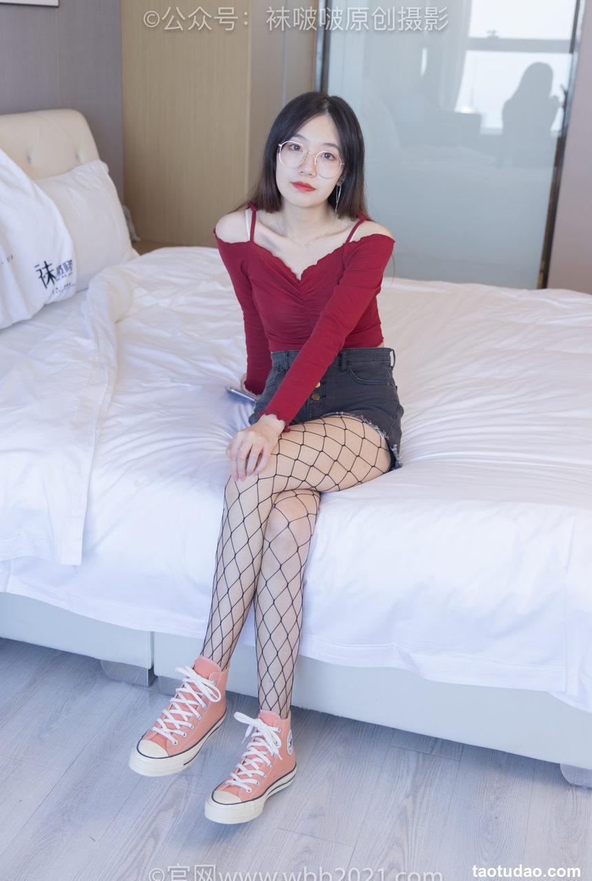 [BoBoSocks袜啵啵]NO.453 小甜豆-帆布鞋、黑色渔网袜[141P+1V／6.51GB]