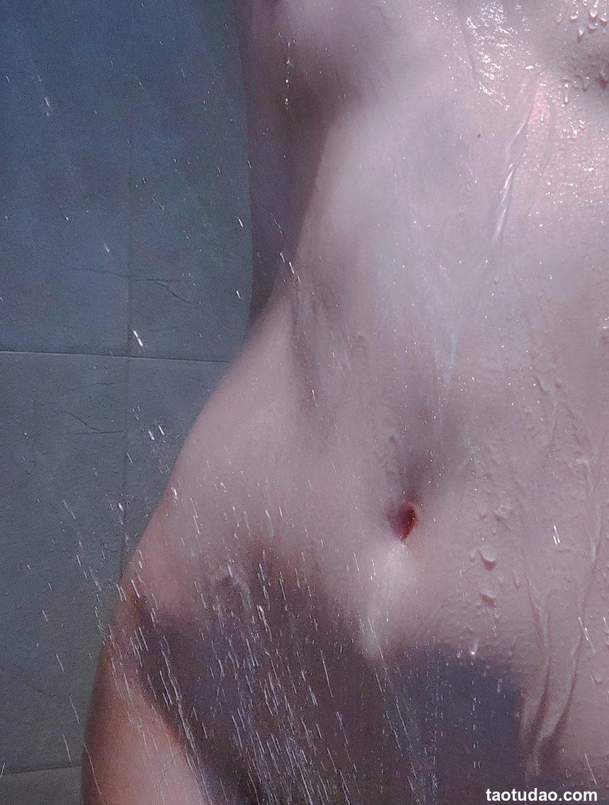 桜桃喵 –  水滴[9P-113M]