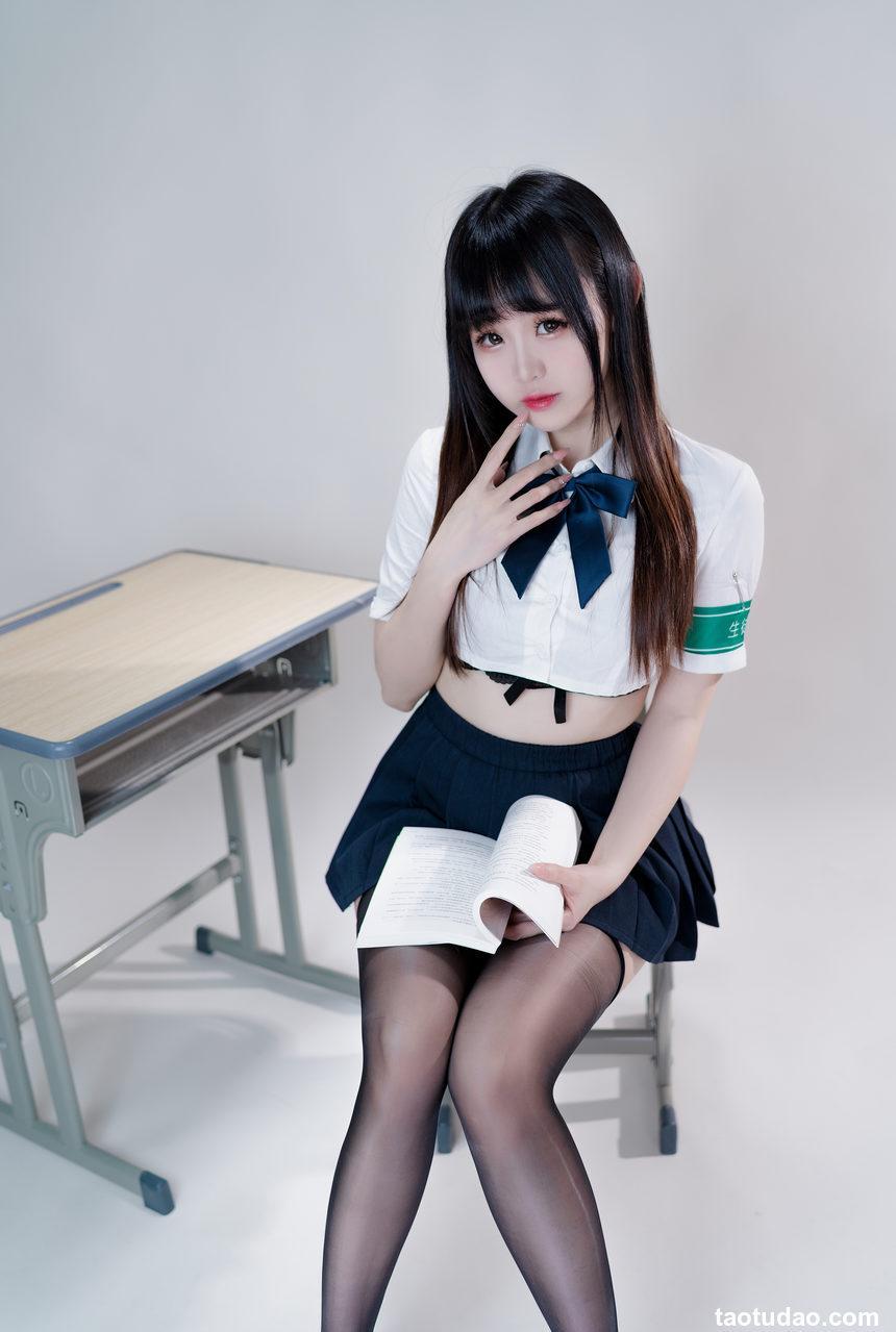 miko酱ww - 风纪委员 [40P-258MB]