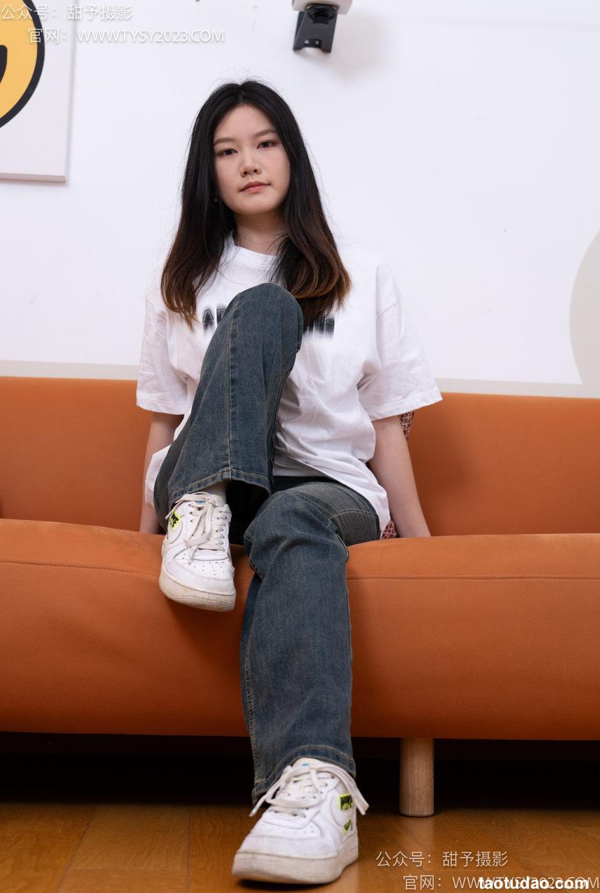 甜予摄影 NO.070 松松-板鞋、白棉袜、裸足[122P+2V／9.74GB]