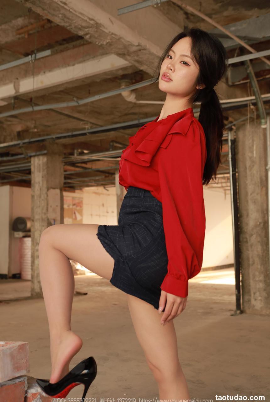 [IESS异思趣向] 2025.01.17 丝享家 1953 兔兔《工地的秘密》[90P68MB]