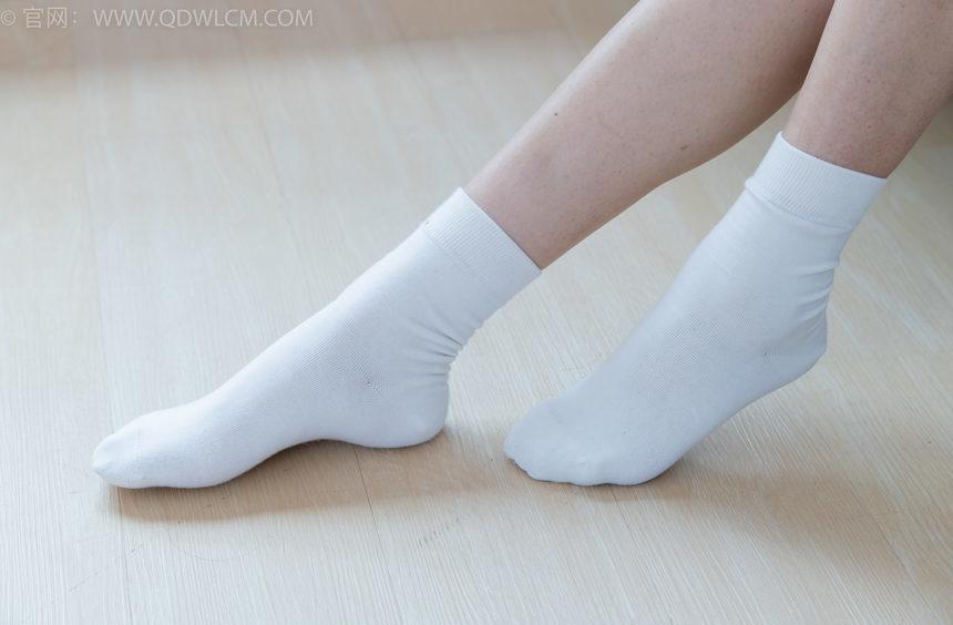 物恋传媒 NO.2008 晴晴-藏眼泪到心脏[150P-1V-3.57G]