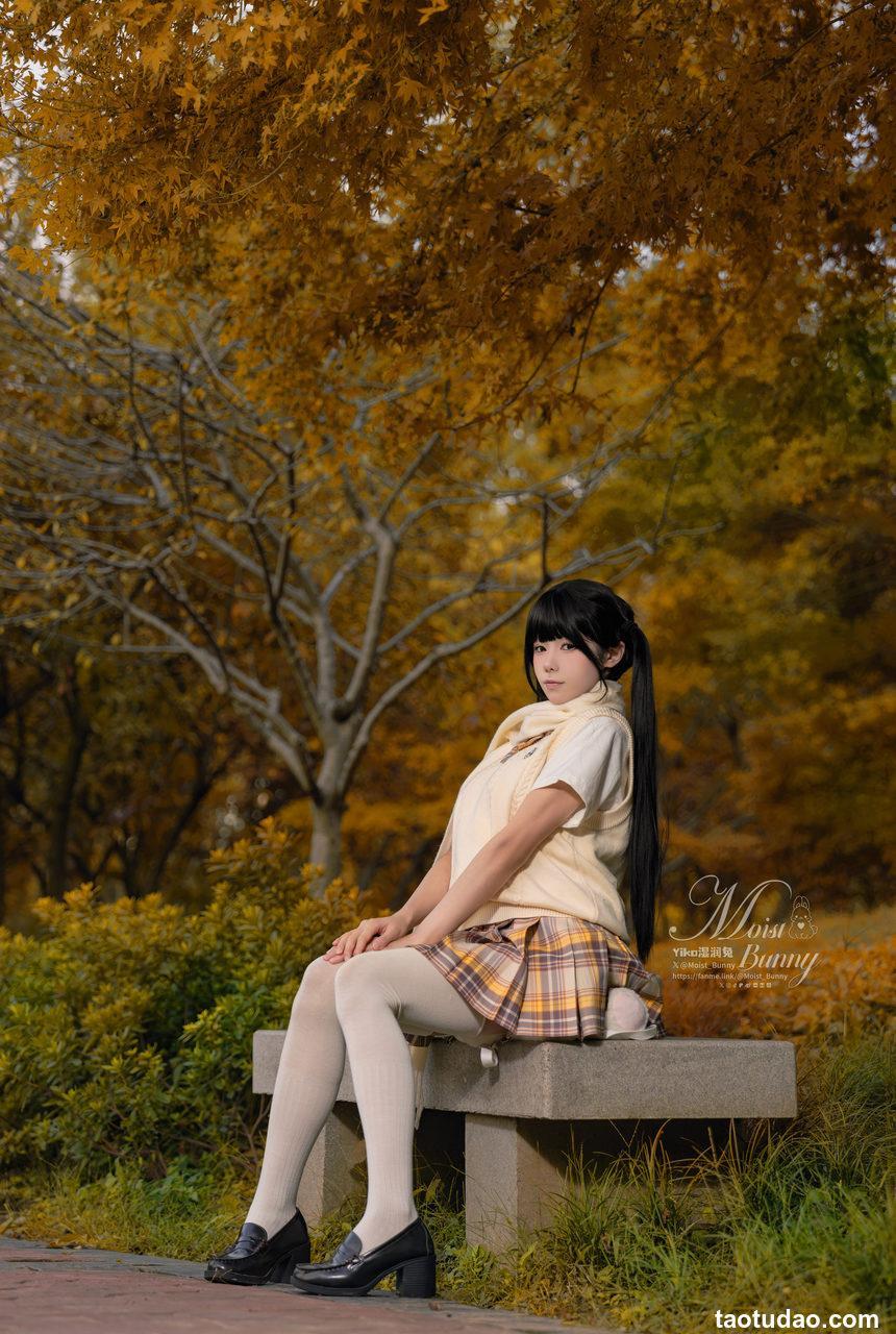 咬一口兔娘(Yiko湿润兔) – 25年01月月票 特典『冬の邂逅』+小舞蹈[42P+2V-2.12G]