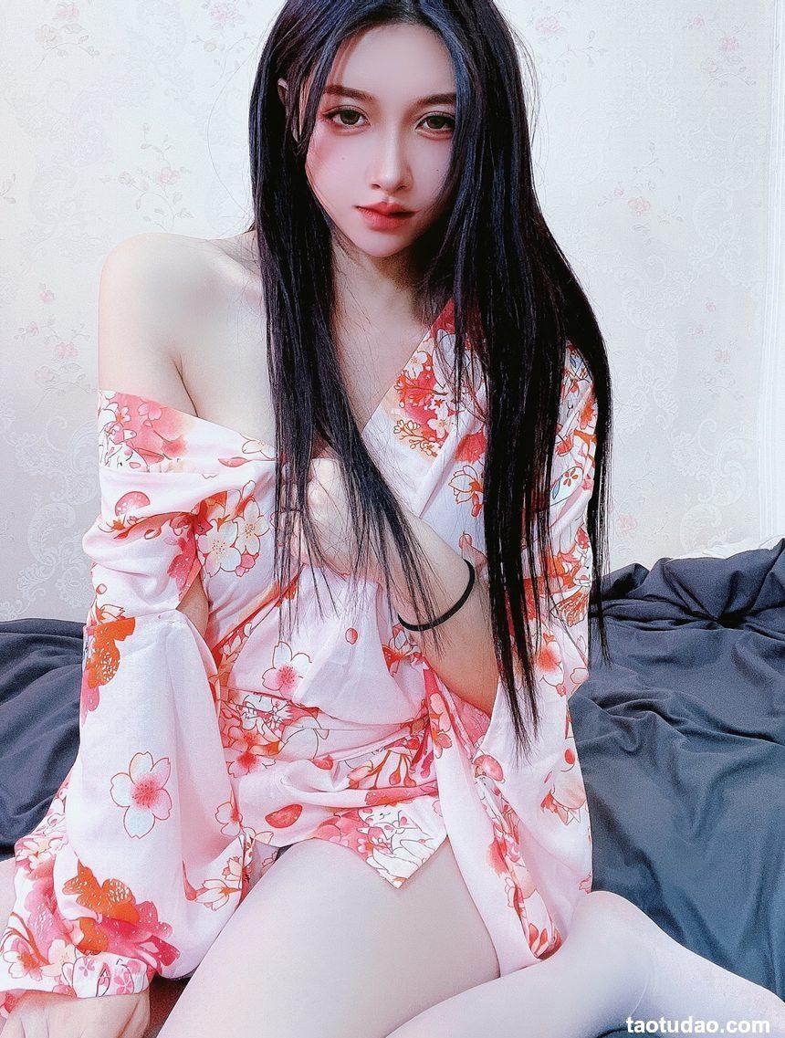 姐姐Lalion - 樱花睡衣 [20P-37MB]