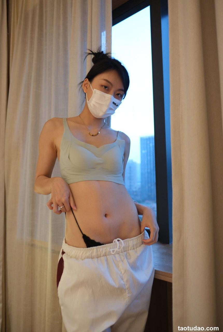 [ROSI口罩系列]2024.10.25 NO.3057[80+1P／518MB]