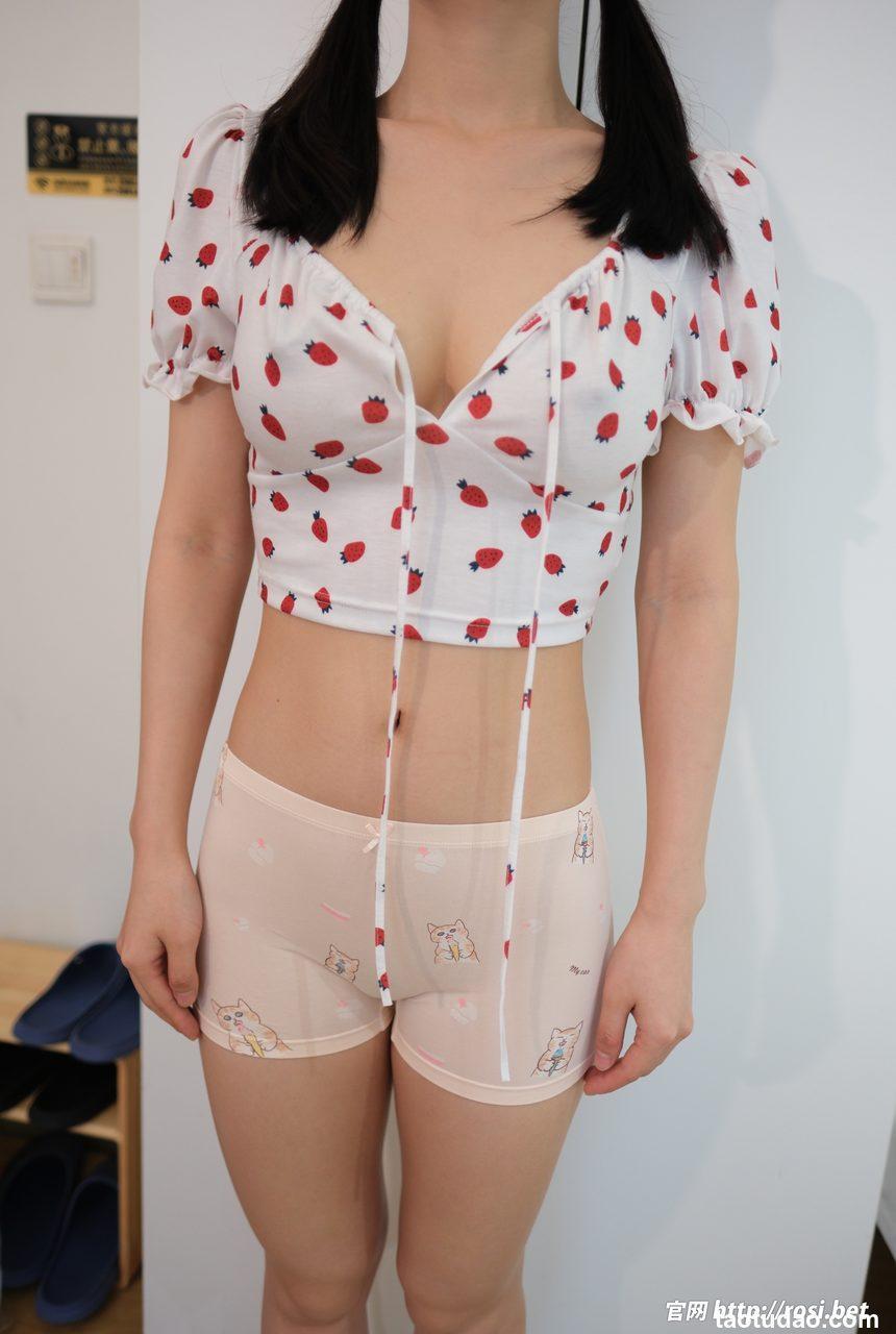 [ROSI写真]2024.10.08 NO.4691[79+1P／126MB]