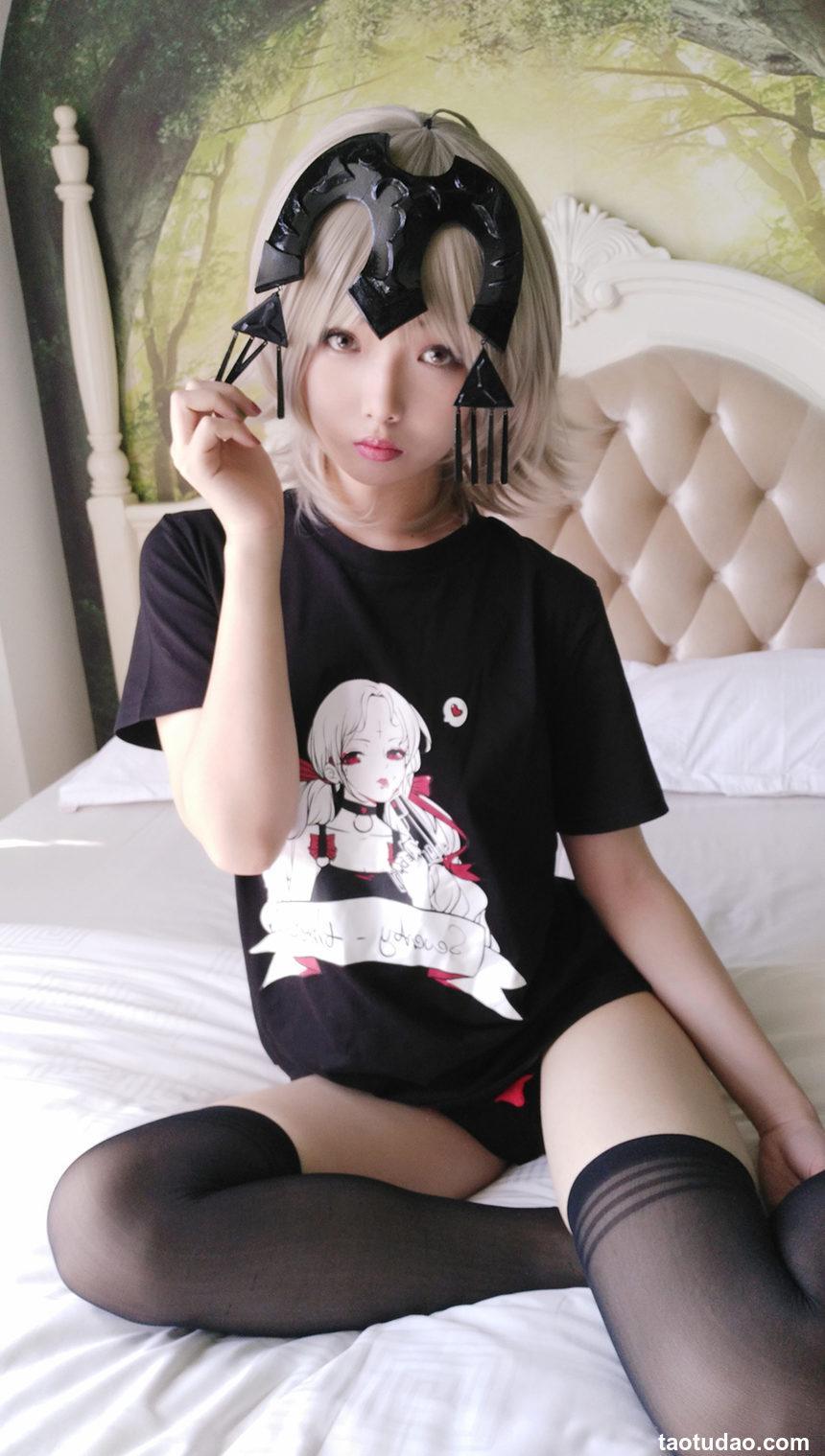 雯妹不讲道理 –  黑贞德穹妹[64P-107.7M]