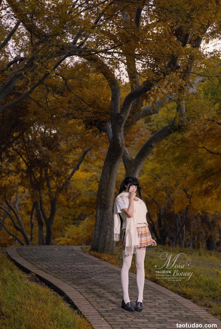 咬一口兔娘(Yiko湿润兔) – 25年01月月票 特典『冬の邂逅』+小舞蹈[42P+2V-2.12G]