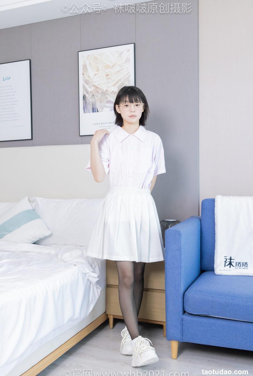 [BoBoSocks袜啵啵]NO.449 糯米 运动鞋、白棉袜、黑丝[148P+1V／7.58GB]