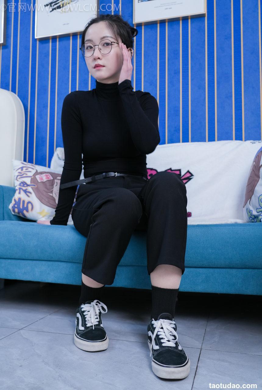 物恋传媒 NO.2164 川川-记忆里的她[151P-1V-5.68G]