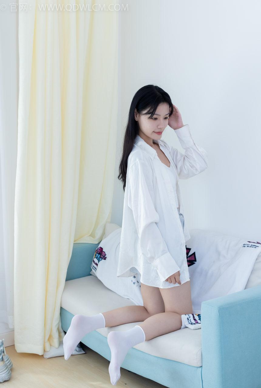 物恋传媒 No.2051 舒舒-一地白雪 [150P1V-3.95GB]