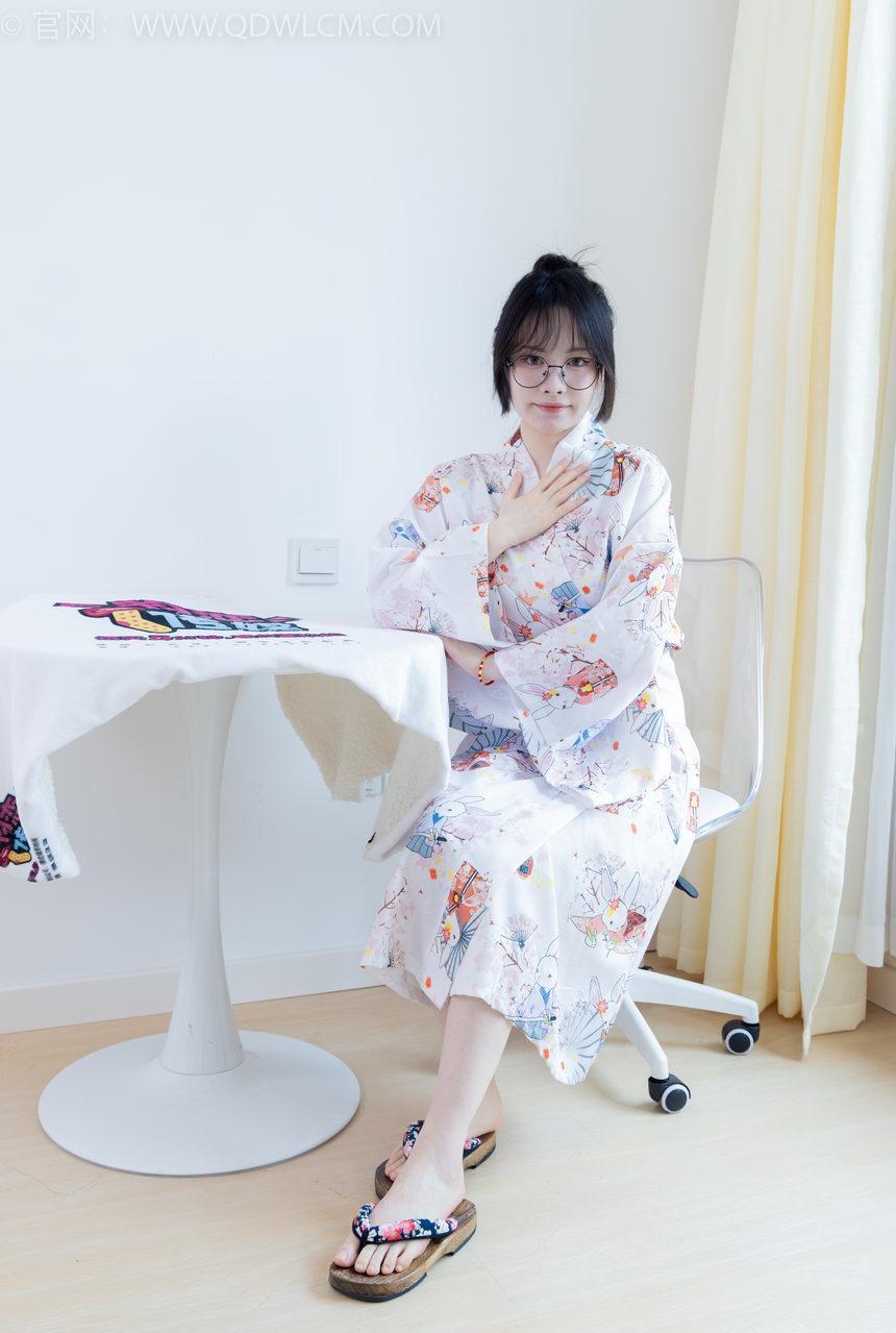 物恋传媒 NO.2017 小酒-爱未眠[200P-1V-5.88G]