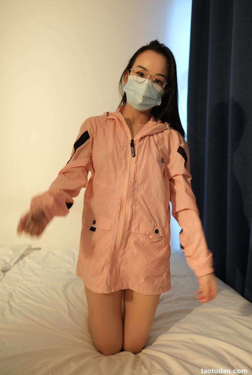 [ROSI口罩系列]2024.10.03 NO.3035[100+1P／628MB]