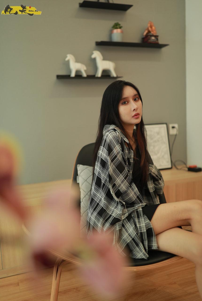 凡夫摄影 NO.0009 - 依茜 高帮帆布鞋黑色棉袜[243P+1V／4.02GB]