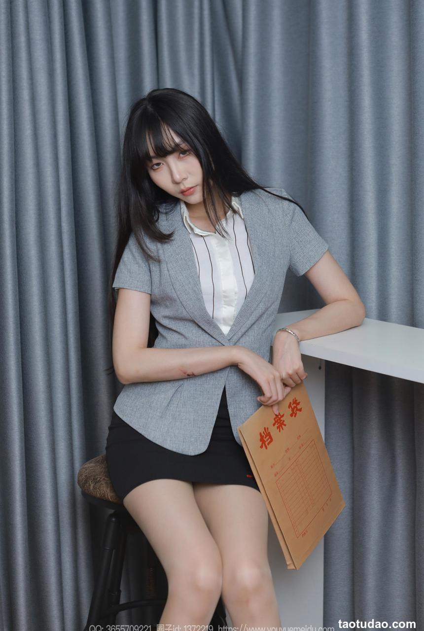 [IESS异思趣向] 2024.08.12 丝享家 1817 团团《长腿档案员》（上）[89P-82.9M]