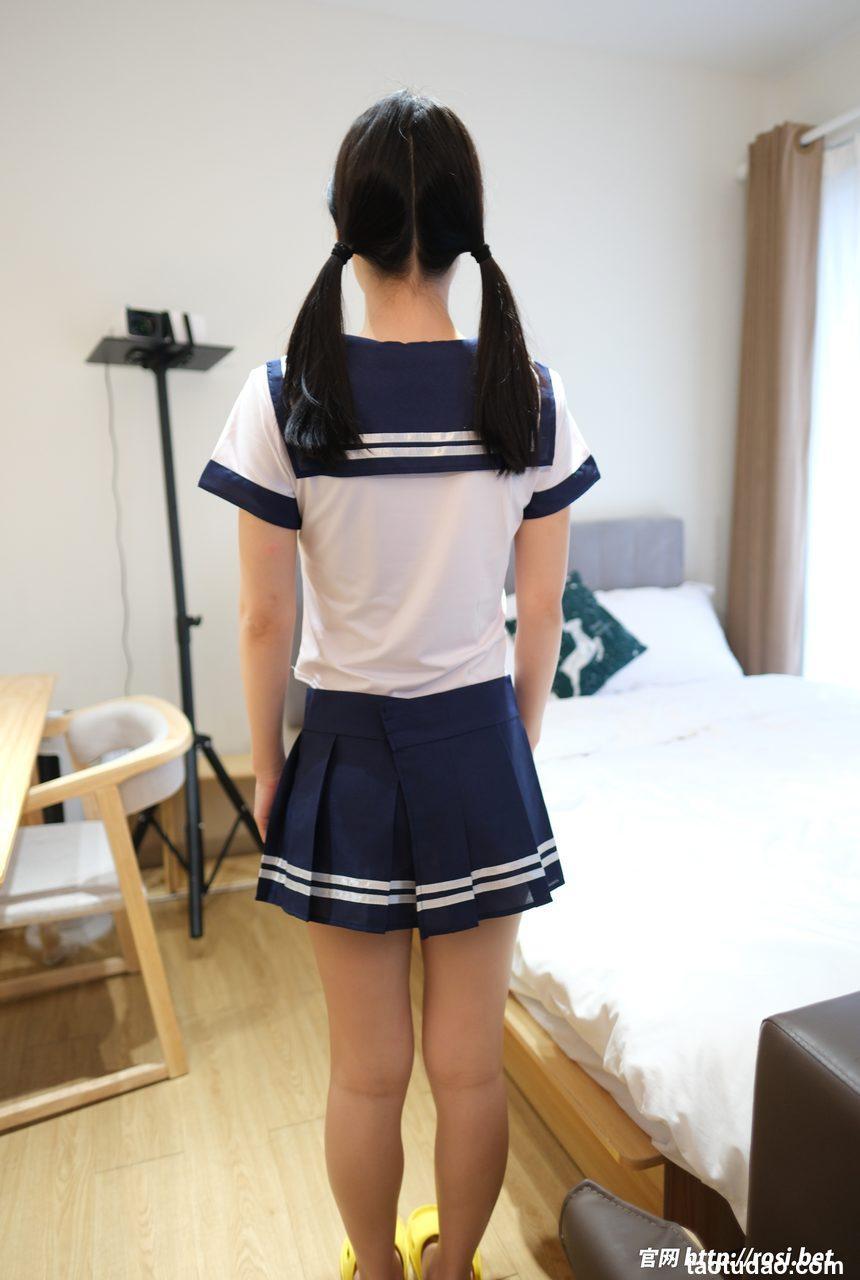 [ROSI写真]2024.10.20 NO.4703[69+1P／112MB]