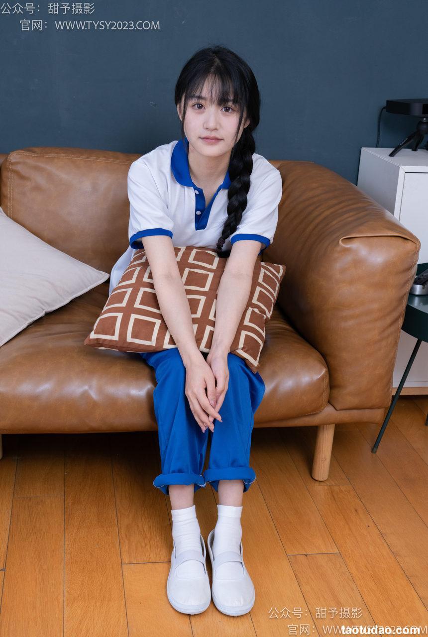 甜予摄影 NO.091 澜澜-校服、白布鞋、板鞋、白棉袜、短肉丝、裸足[135P+2V／10.2GB]