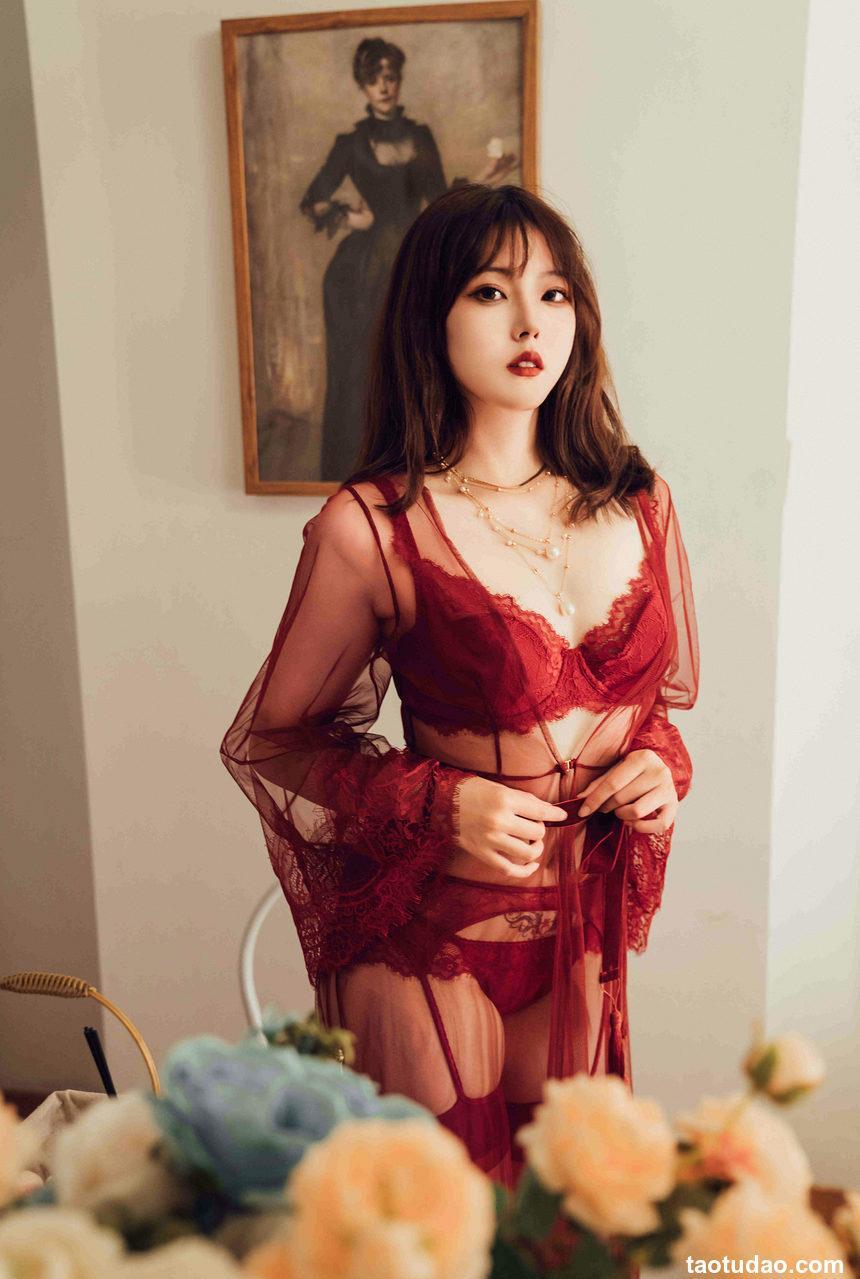 Natsuko夏夏子  秘密恋人 [27P1V 480MB]