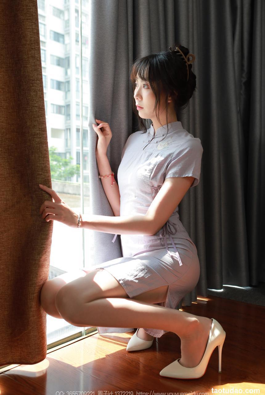 [IESS异思趣向] 2024.09.30 丝享家 1859 团团《素色旗袍 》[90P-88.4M]