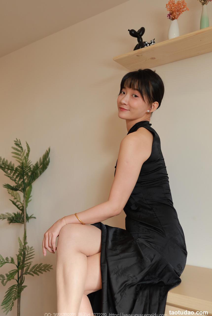 [IESS异思趣向] 2024.10.16 丝享家 1873 秋秋《黑裙撩人》[88P-65.4M]